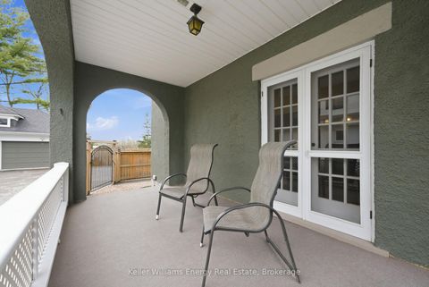 Photo 13 at 452 Simcoe Street N, O'Neill, Oshawa