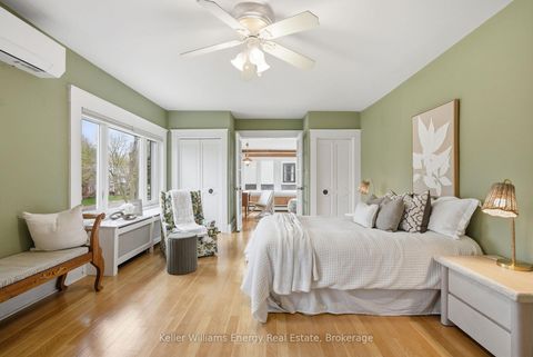 Photo 19 at 452 Simcoe Street N, O'Neill, Oshawa