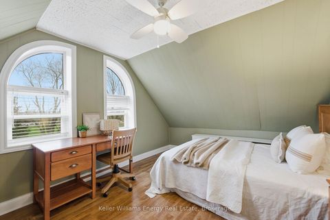 Photo 31 at 452 Simcoe Street N, O'Neill, Oshawa