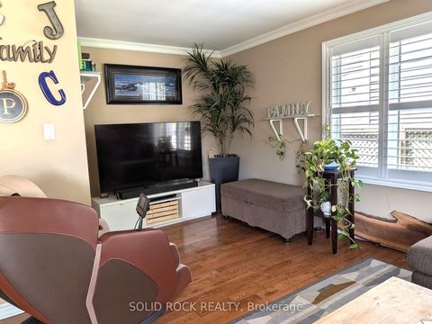 Photo 3 at 68 Cree Avenue, Cliffcrest, Toronto
