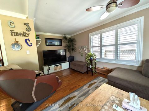 Photo 4 at 68 Cree Avenue, Cliffcrest, Toronto