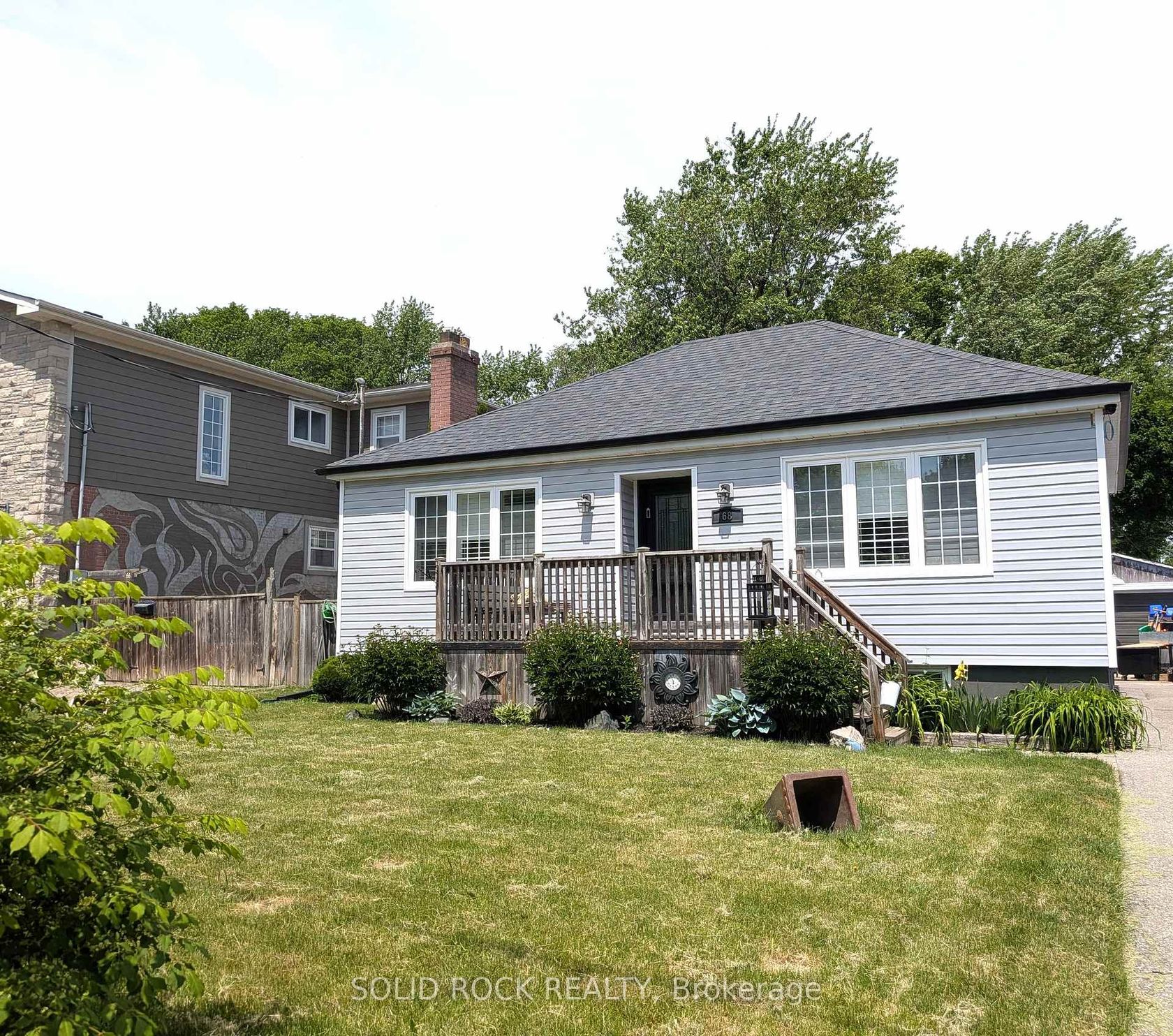 68 Cree Avenue, Cliffcrest, Toronto photo number 2