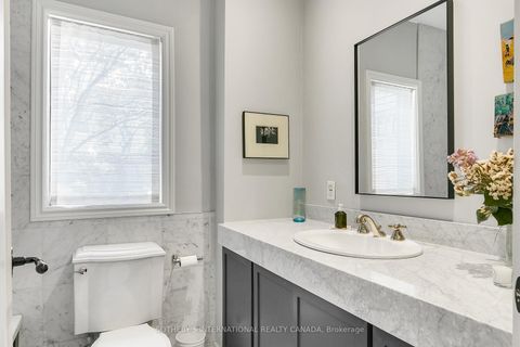 Photo 26 at 6 Bowman Street, South St. James Town, Toronto