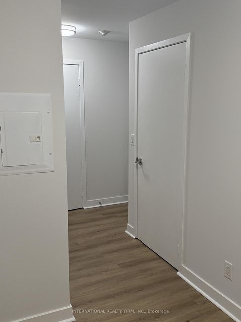 Photo 2 at 208 - 320 Richmond Street E, Moss Park, Toronto