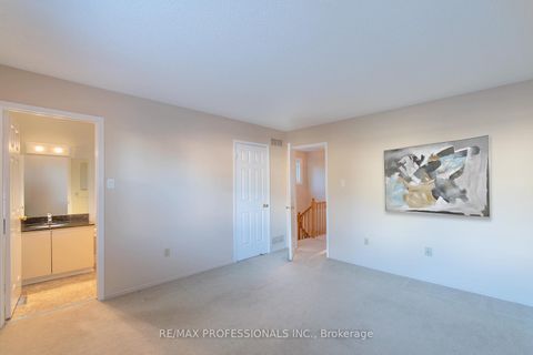 Photo 29 at 7 Tamarack Circle, The Westway, Toronto