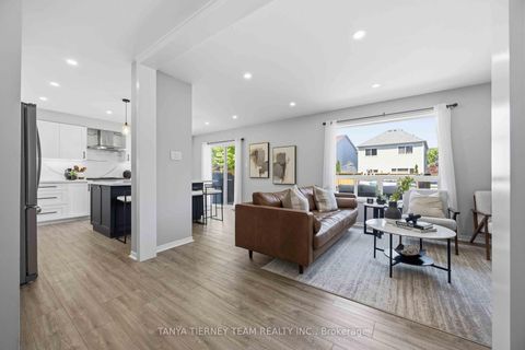 Photo 5 at 76 Vipond Road, Brooklin, Whitby