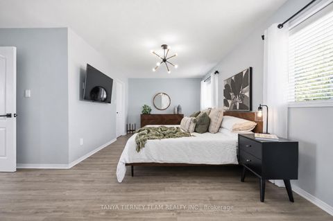 Photo 22 at 76 Vipond Road, Brooklin, Whitby
