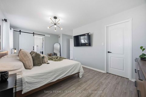 Photo 23 at 76 Vipond Road, Brooklin, Whitby