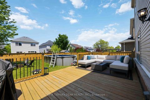 Photo 41 at 76 Vipond Road, Brooklin, Whitby
