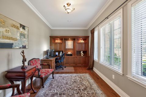 Photo 16 at 23 Fairbairn Gate, Rural East Gwillimbury, East Gwillimbury