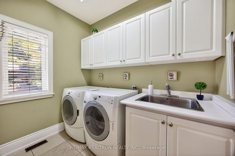 Photo 33 at 23 Fairbairn Gate, Rural East Gwillimbury, East Gwillimbury