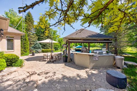 Photo 36 at 23 Fairbairn Gate, Rural East Gwillimbury, East Gwillimbury