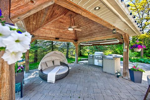 Photo 37 at 23 Fairbairn Gate, Rural East Gwillimbury, East Gwillimbury