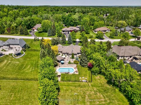 Photo 41 at 23 Fairbairn Gate, Rural East Gwillimbury, East Gwillimbury