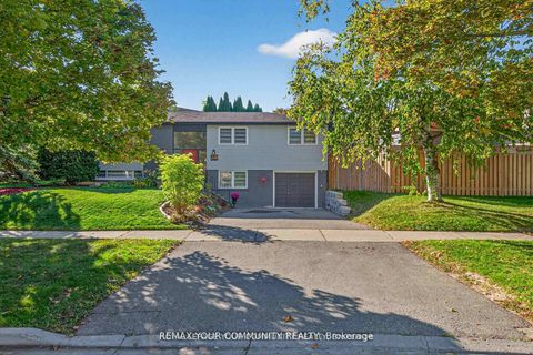 Photo 1 at 105 Orchard Heights Boulevard, Aurora Heights, Aurora