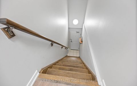 Photo 6 at 132 - 80 Parrotta Drive, Pelmo Park W5, Toronto