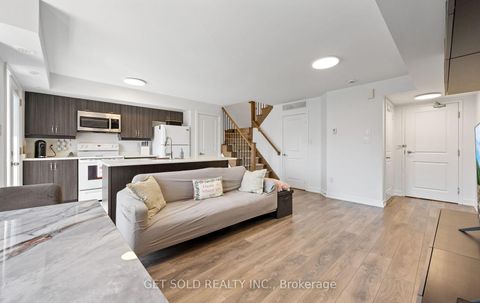 Photo 12 at 132 - 80 Parrotta Drive, Pelmo Park W5, Toronto