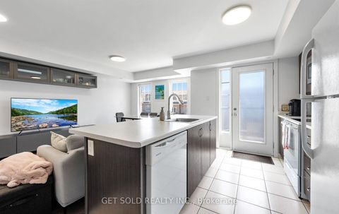 Photo 18 at 132 - 80 Parrotta Drive, Pelmo Park W5, Toronto