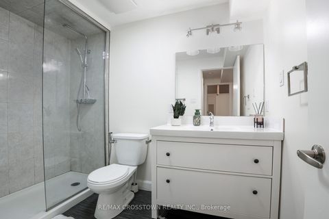 Photo 18 at 22 BLUEGRASS Drive, Holly, Barrie