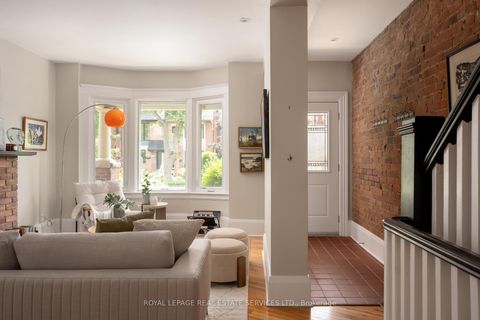 Photo 3 at 164 Fulton Avenue, Danforth, Toronto