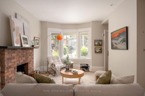 Photo 7 at 164 Fulton Avenue, Danforth, Toronto
