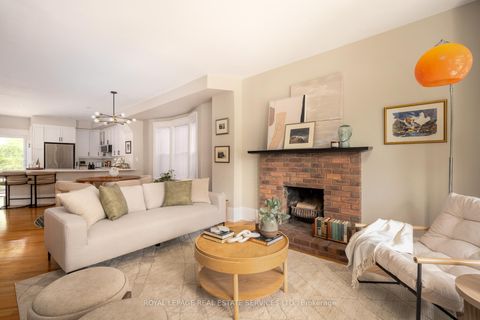 Photo 8 at 164 Fulton Avenue, Danforth, Toronto