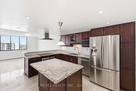 Photo 9 at Ph06 - 2330 Bridletowne Circle, L'Amoreaux, Toronto