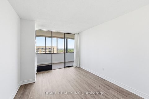 Photo 19 at Ph06 - 2330 Bridletowne Circle, L'Amoreaux, Toronto