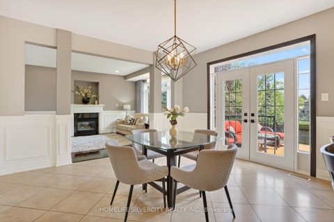 Photo 13 at 593 Maitland Drive, Rosebank, Pickering