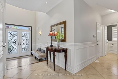 Photo 16 at 593 Maitland Drive, Rosebank, Pickering