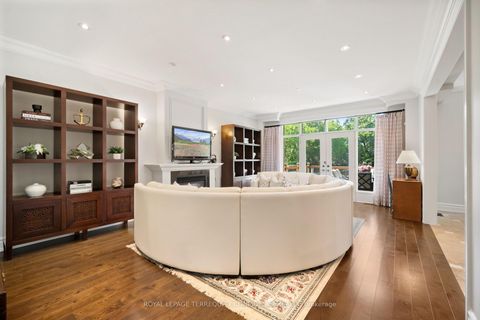 Photo 5 at 466A Ellerslie Avenue, Willowdale West, Toronto