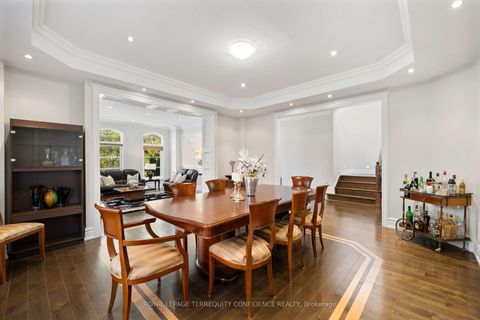 Photo 17 at 466A Ellerslie Avenue, Willowdale West, Toronto