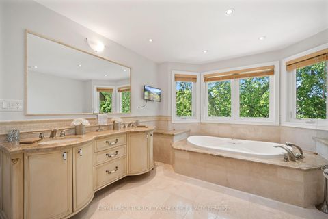 Photo 24 at 466A Ellerslie Avenue, Willowdale West, Toronto