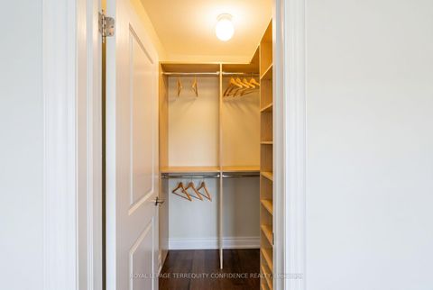 Photo 29 at 466A Ellerslie Avenue, Willowdale West, Toronto