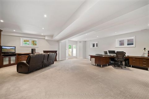 Photo 34 at 466A Ellerslie Avenue, Willowdale West, Toronto