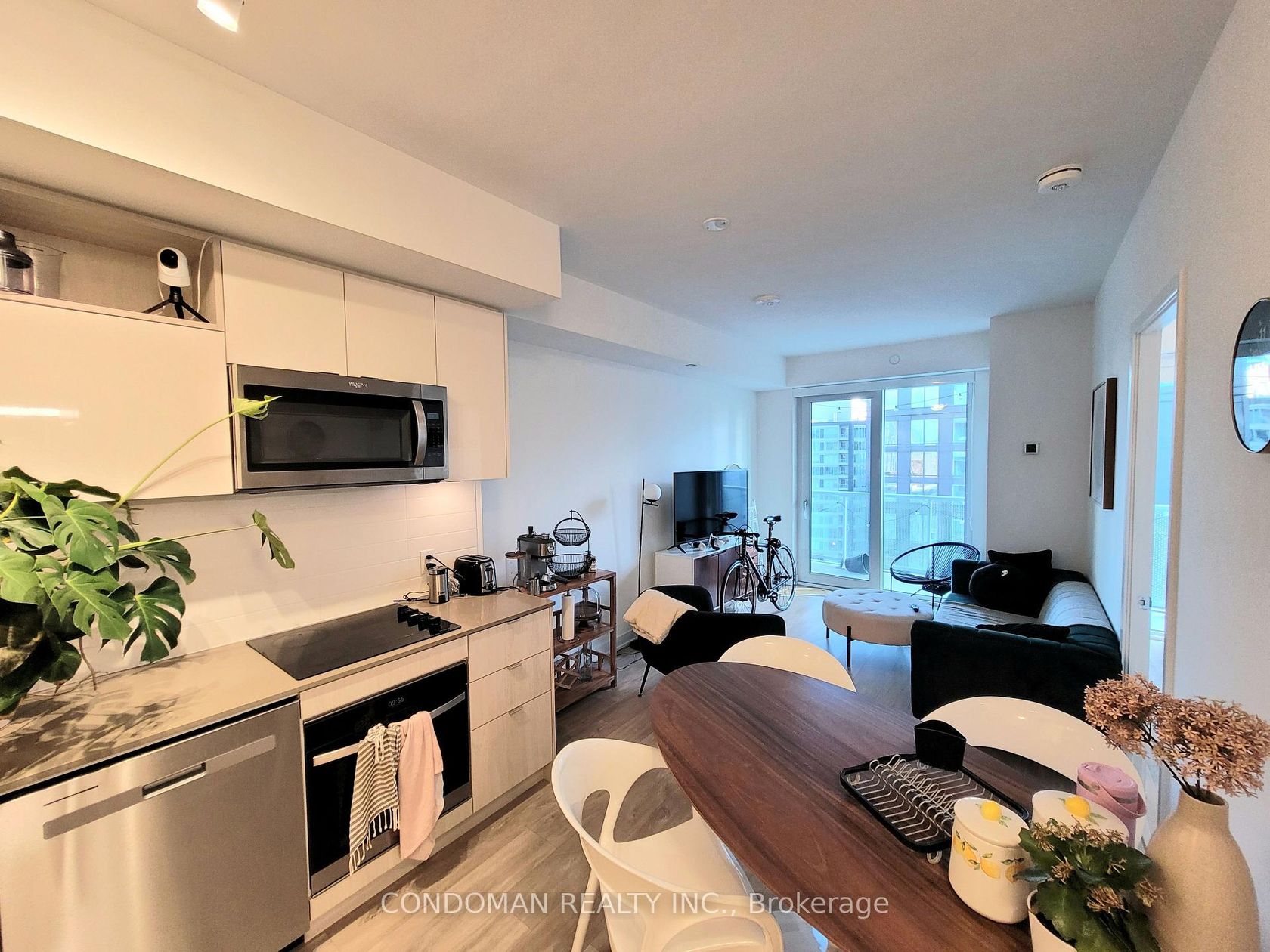 2408 - 100 Dalhousie Street, Yonge Corridor, Toronto photo number 2