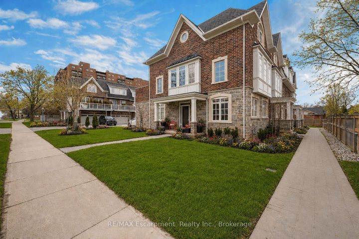 Photo 1 at 1 - 2362 New Street, Brant, Burlington