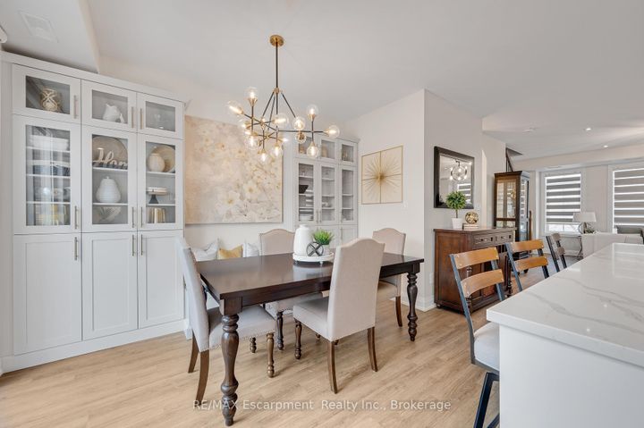 Photo 14 at 1 - 2362 New Street, Brant, Burlington