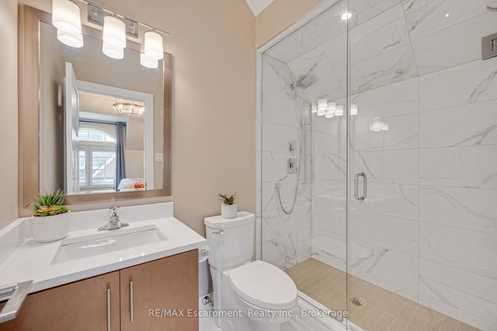 Photo 19 at 1 - 2362 New Street, Brant, Burlington