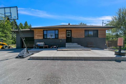 Photo 21 at 18367 Keele Street, Rural King, King