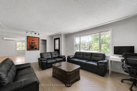Photo 25 at 18367 Keele Street, Rural King, King