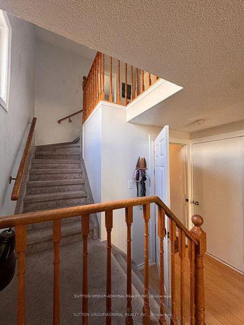 Photo 11 at 22 - 57 Loggers Run, Ardagh, Barrie
