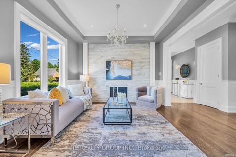 Photo 8 at 15 Bevdale Road, Willowdale West, Toronto