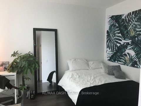 Photo 9 at 89 Dunfield Avenue, Mount Pleasant West, Toronto