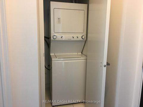 Photo 11 at 89 Dunfield Avenue, Mount Pleasant West, Toronto