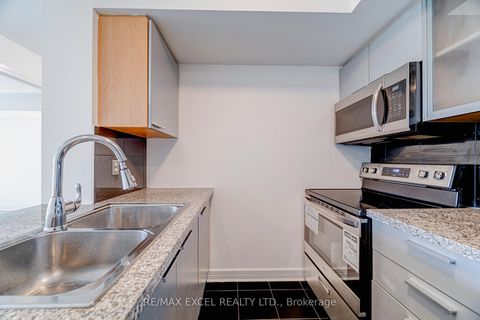 Photo 8 at 1512 - 18 Harrison Garden Boulevard, Willowdale East, Toronto