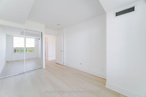 Photo 14 at 1512 - 18 Harrison Garden Boulevard, Willowdale East, Toronto