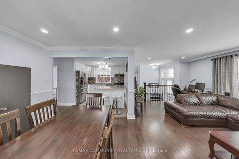 Photo 11 at 31 Kilbride Road, Bendale, Toronto