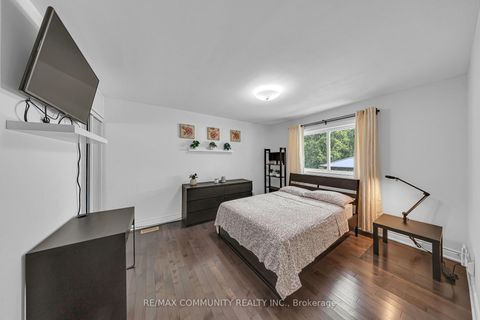 Photo 20 at 31 Kilbride Road, Bendale, Toronto