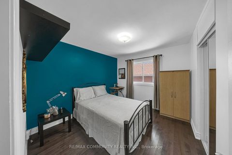 Photo 24 at 31 Kilbride Road, Bendale, Toronto
